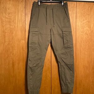 H&M Mens Joggers. New with tags